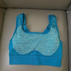 Fabletics Sports Bra (Size Small) NEVER WORN